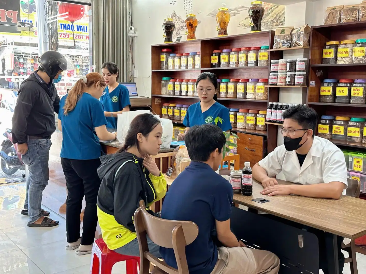 cam kết chất lượng dịch vụ tốt nhất 2025